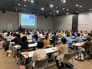 漢方薬・生薬研修会の様子